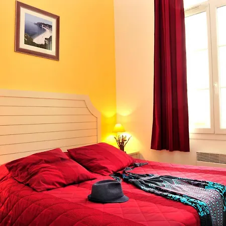 Апарт-отель Goelia Les Portes D'etretat